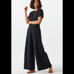 Vetta Limited Edition Black Medium Two Piece Jumpsuit